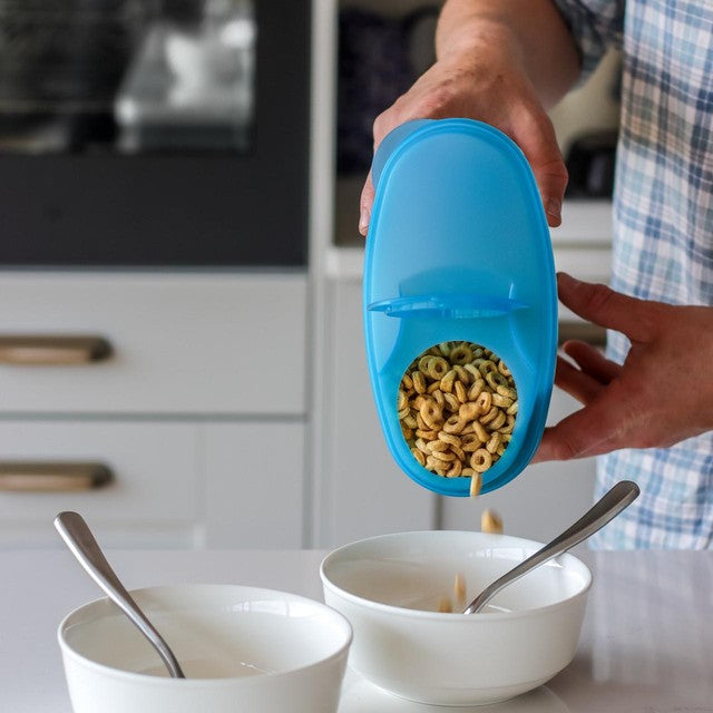 KitchenCraft Easy Pour Food Storage Set with 4.5L, 2L, and 1.2L containers, UK version