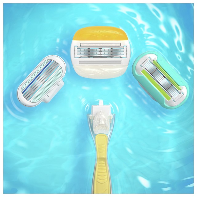 Gillette Venus ComfortGlide Razor with Olay Moisture Bar, UK version