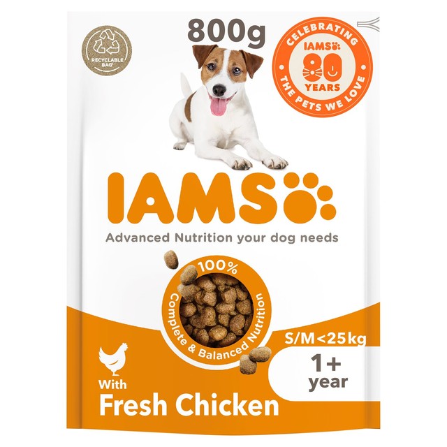 IAMS adult dog food small medium breed with chicken 800g, UK version