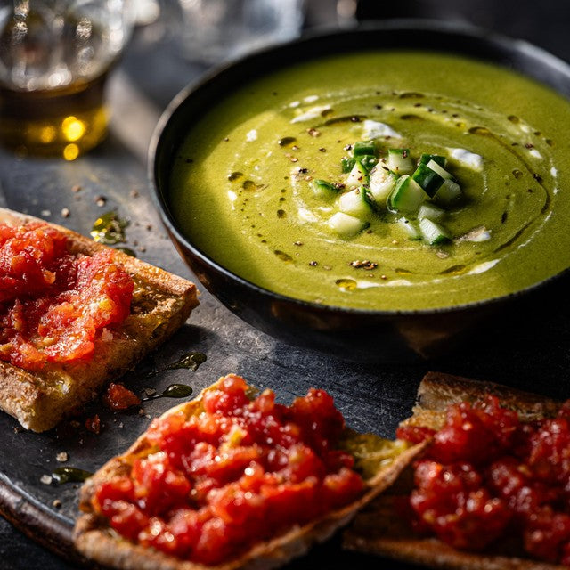 M&S Spanish Crushed Tomato Bread Topper 250ml, imported from the UK