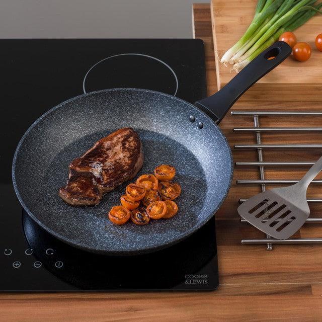 Salter Megastone 30cm Silver frying pan (British brand)