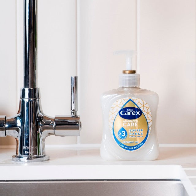 Carex coconut oil antibacterial hand wash 500ml - British product