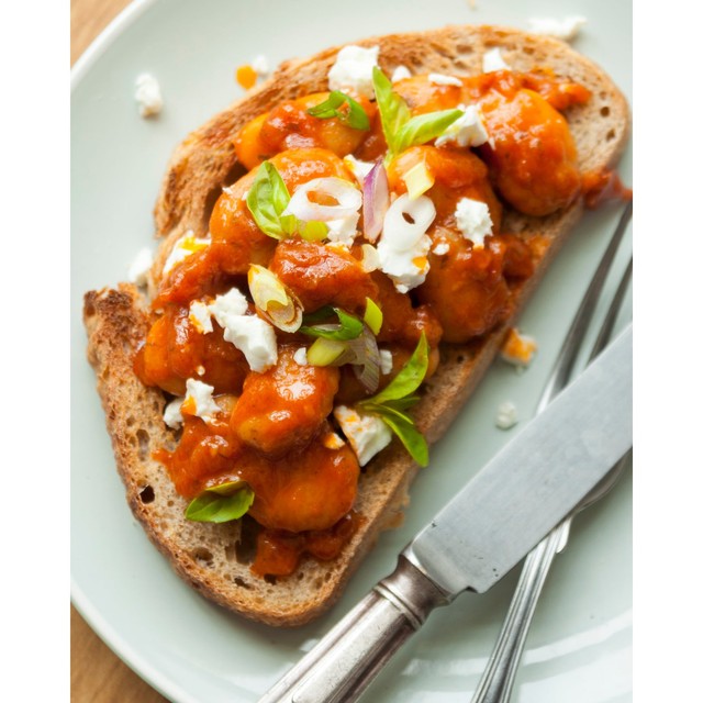 Olive Branch Gigantes baked giant beans in tomato sauce 280g, UK version