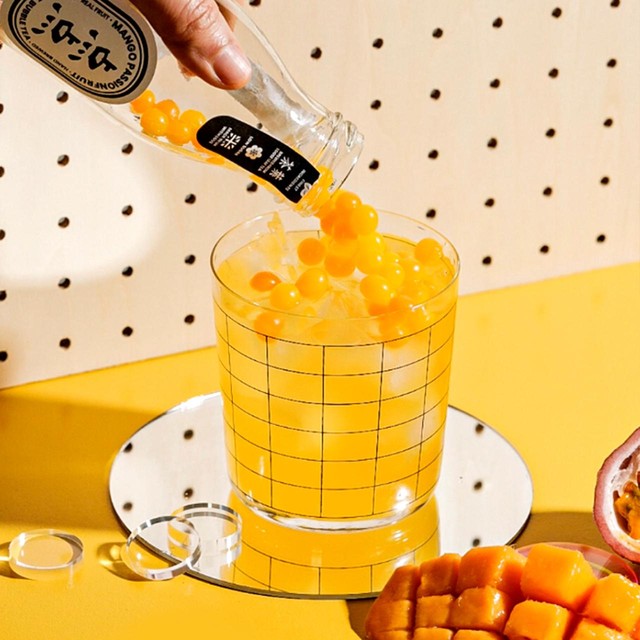 Dot Dot mango passionfruit bubble tea 250ml - British product