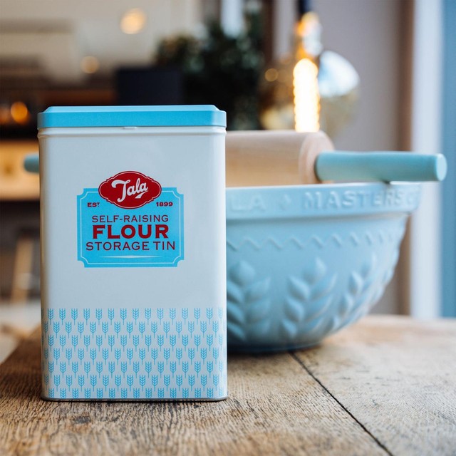 Tala self raising flour storage tin 9.5 x 19 x 12cm (British brand)