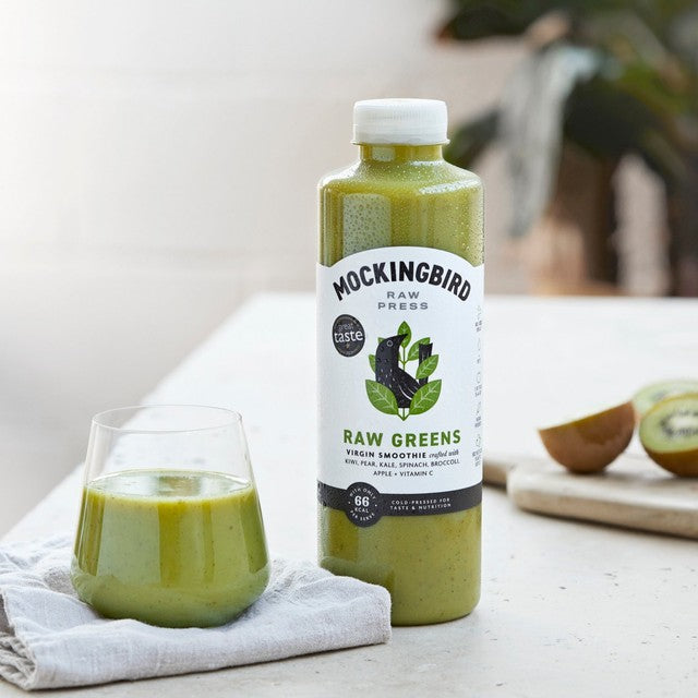 Mockingbird smoothie with kiwi, spinach, pear, banana 750ml, imported from the UK