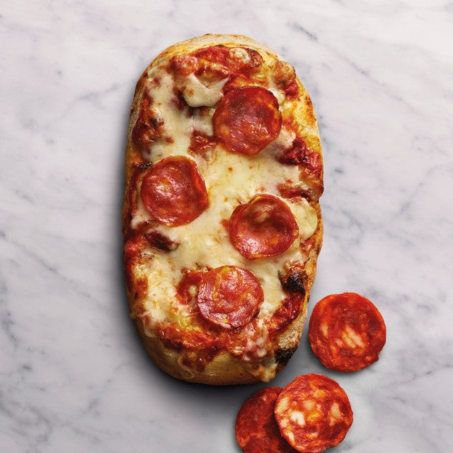 Crosta & Mollica frozen Roman style pizza with salami and mozzarella 160g - British product