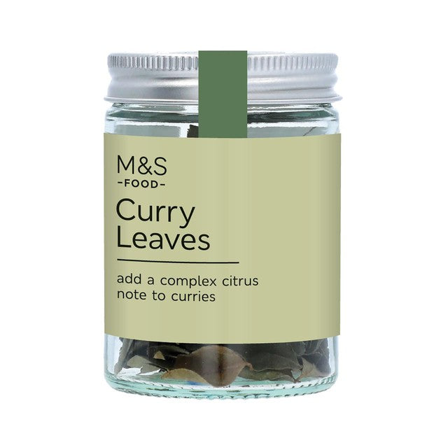 cook with M&S curry leaves, dried - British product