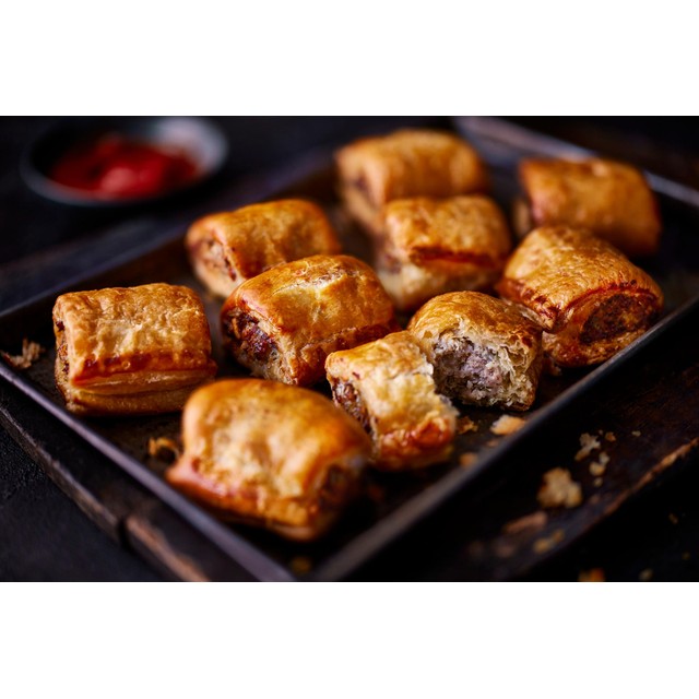 M&S classic pork sausage rolls 188g, imported from the UK