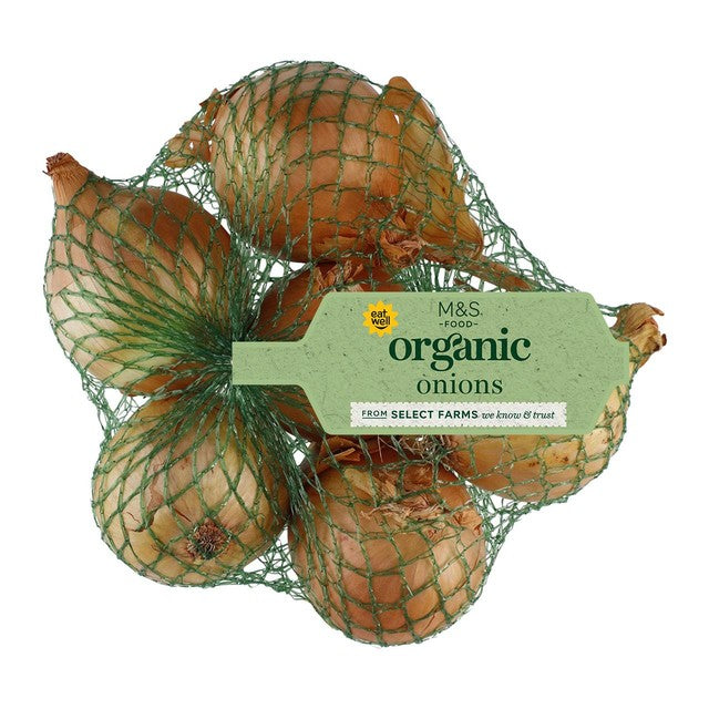 M&S organic brown onions 750g, imported from the UK