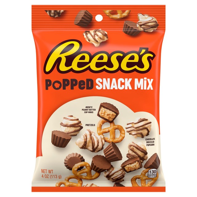 Reese's Snack Mix Chocolate Peanut Butter 113g, imported from the UK