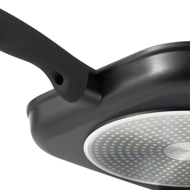 Zyliss Ultimate non-stick grill pan 26cm (British brand)