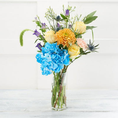 Sainsburys Sainsburys Bouquet Corail Bleu - Acheter en ligne sur McGrocer
