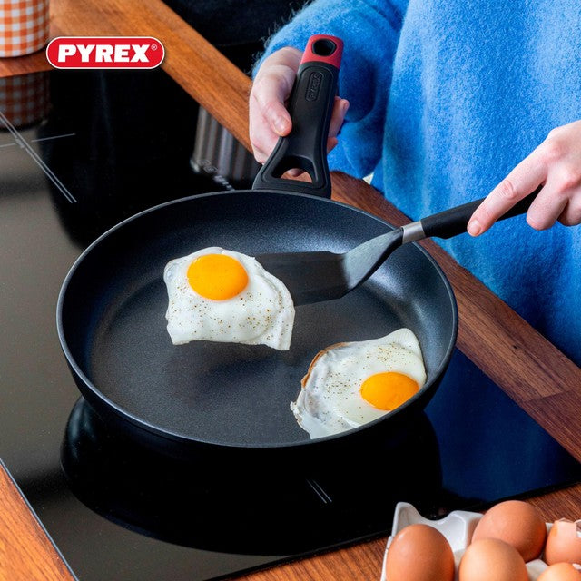 Pyrex PFAS Free frying pan 24cm, imported from the UK