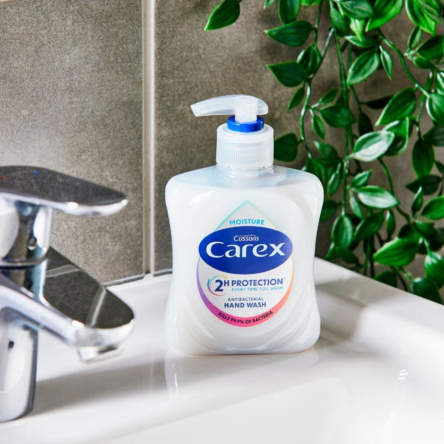 Carex Moisture hand wash 250ml - British product