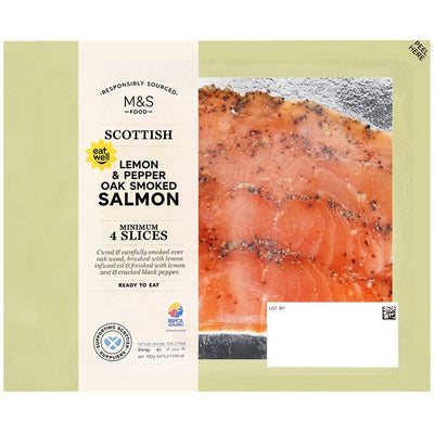 شرائح سلمون مدخن بنكهة الليمون والفلفل من M&S Caledonian Gold مدخن على خشب البلوط 100 جرام