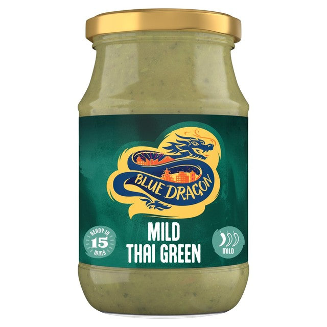 Blue Dragon mild Thai green curry sauce 370g, imported from the UK