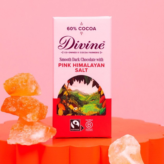 Divine dark chocolate bar with pink Himalayan salt 90g - British product
