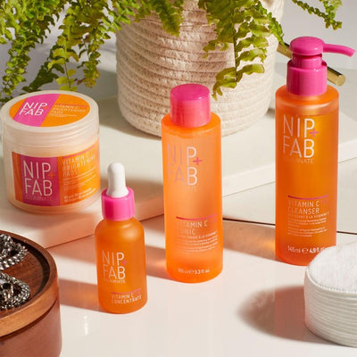 Lingettes éclaircissantes Nip & Fab Vitamin C Fix pour le visage 80 ml