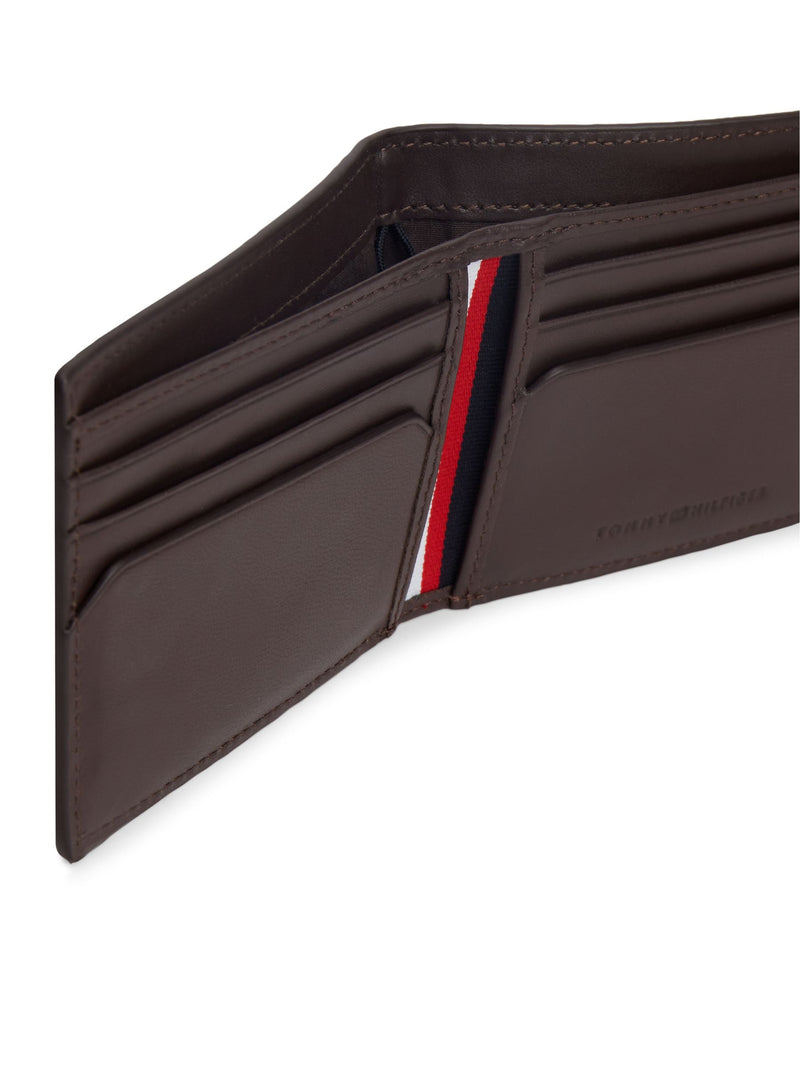 Tommy Hilfiger brown leather bifold wallet with signature plaque - British product