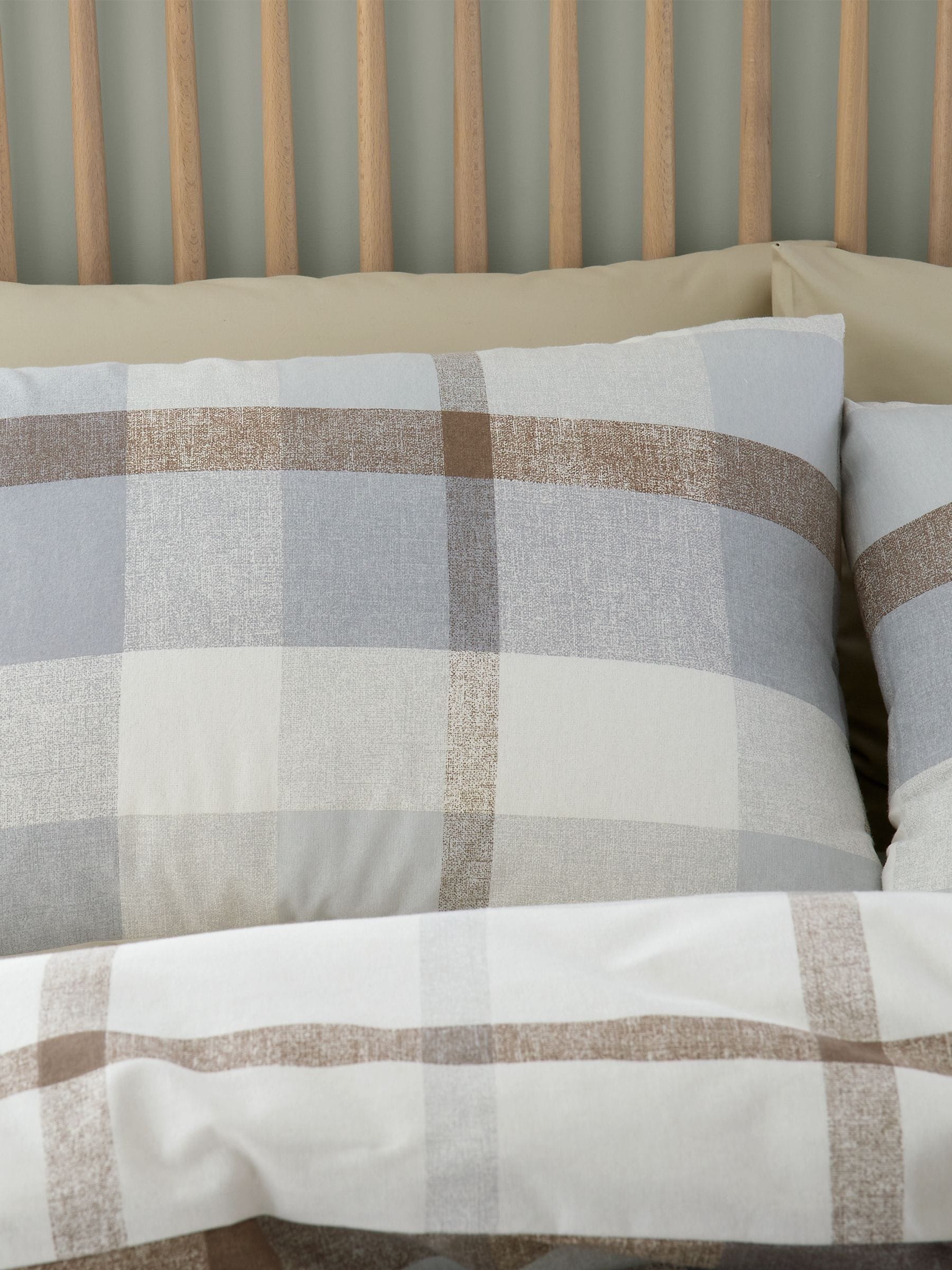 Catherine Lansfield Natural Reversible Supersoft 100% Brushed Cotton Check Duvet Cover Set