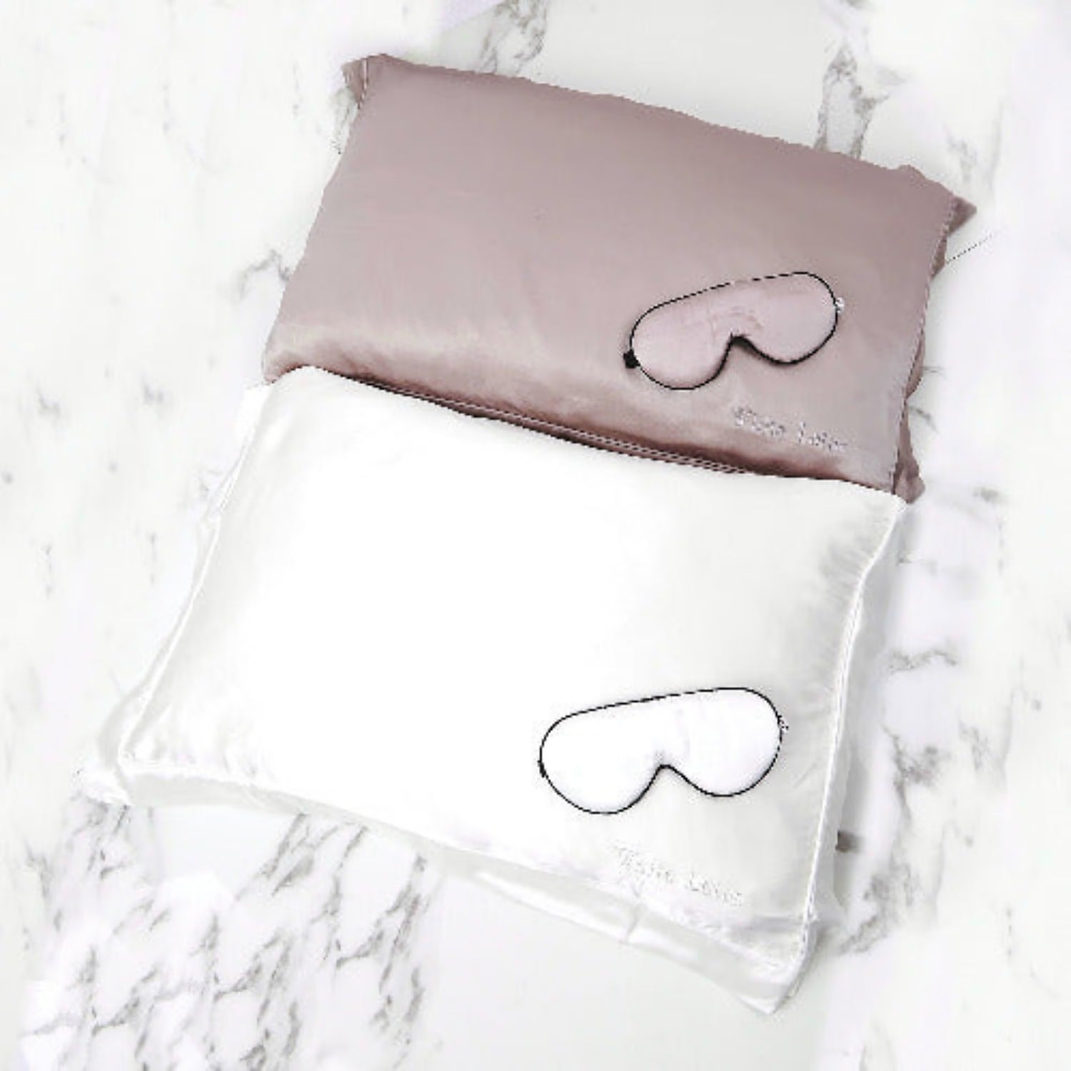 White Lotus Beauty mulberry silk pillowcase and eye mask set (British brand)