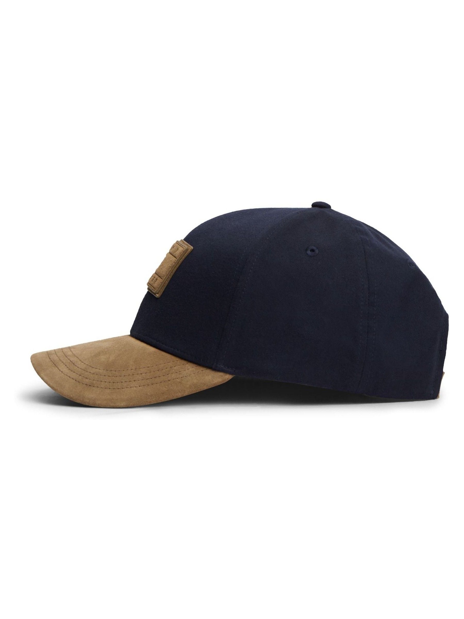Tommy Hilfiger baseball cap with suede brim, imported from the UK