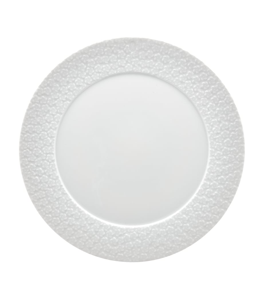 Oval Charger Plate with Snowball Blossom Design 33cm