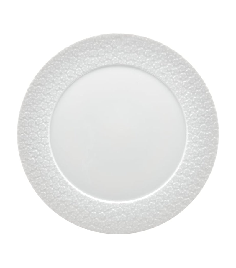 Oval Charger Plate with Snowball Blossom Design 33cm