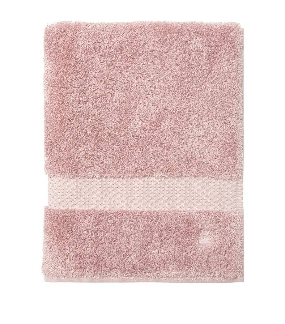 Yves Delorme Étoile guest towel 45cm x 70cm (British brand)