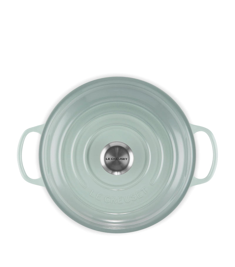 Le Creuset cast iron shallow casserole dish 26cm, UK version