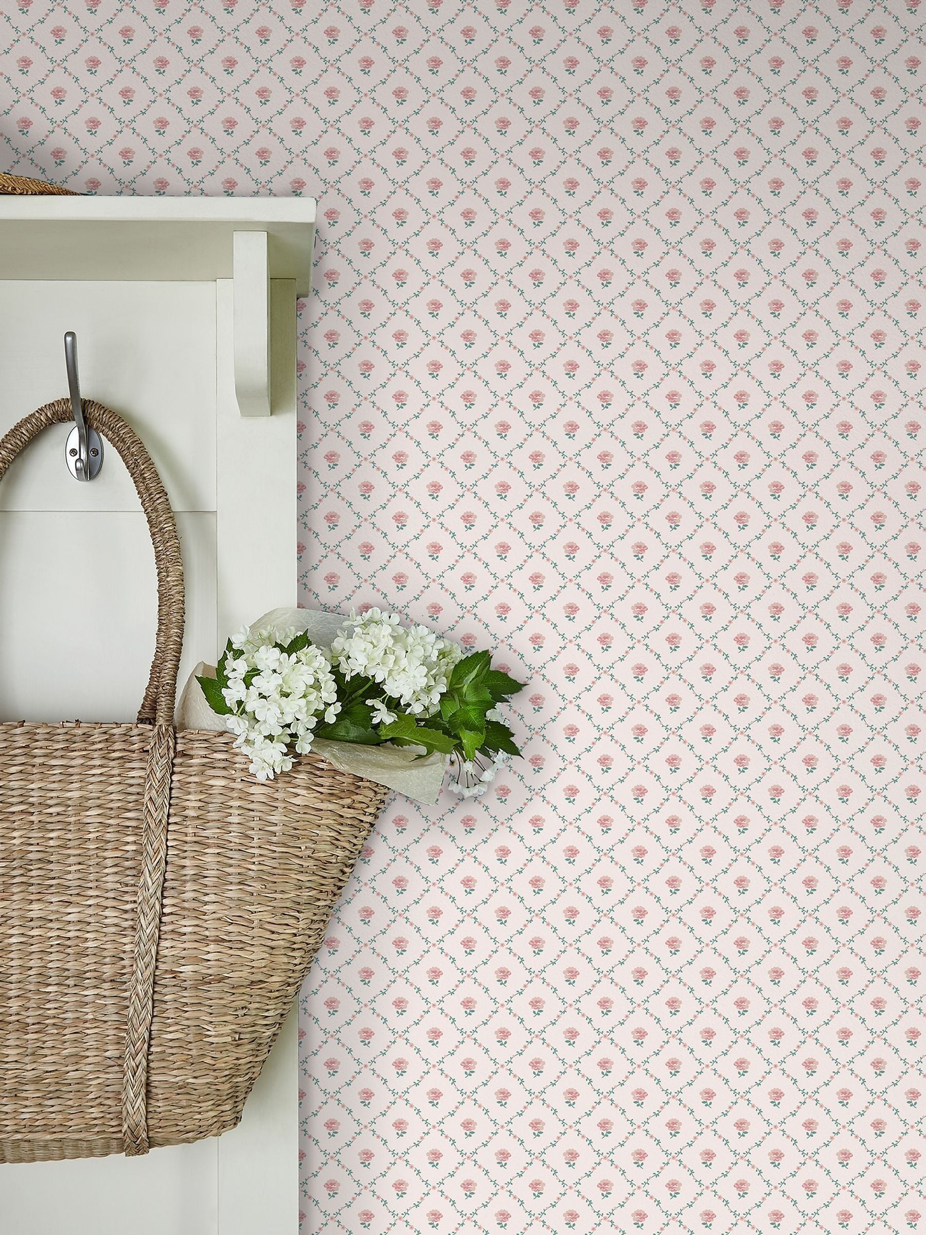 Laura Ashley Coral Pink Kate wallpaper sample A4, UK version