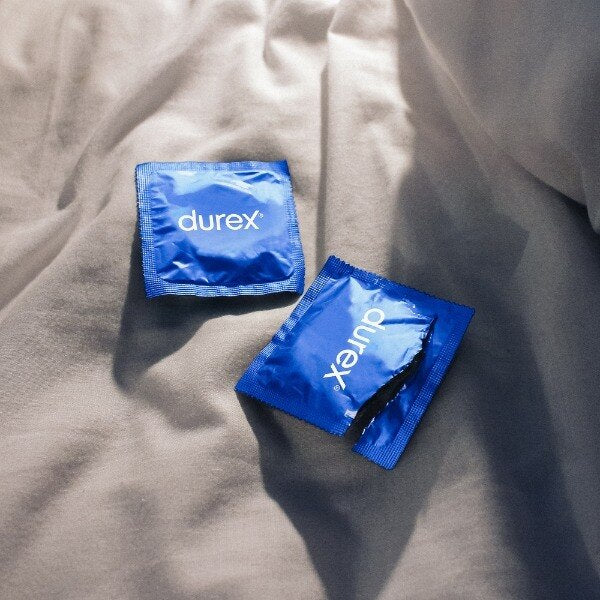 Durex Originals Extra Safe Condoms Regular Fit 12s