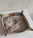 Weich alpaca wool and leather catchall tray 20cm x 20cm (British brand)
