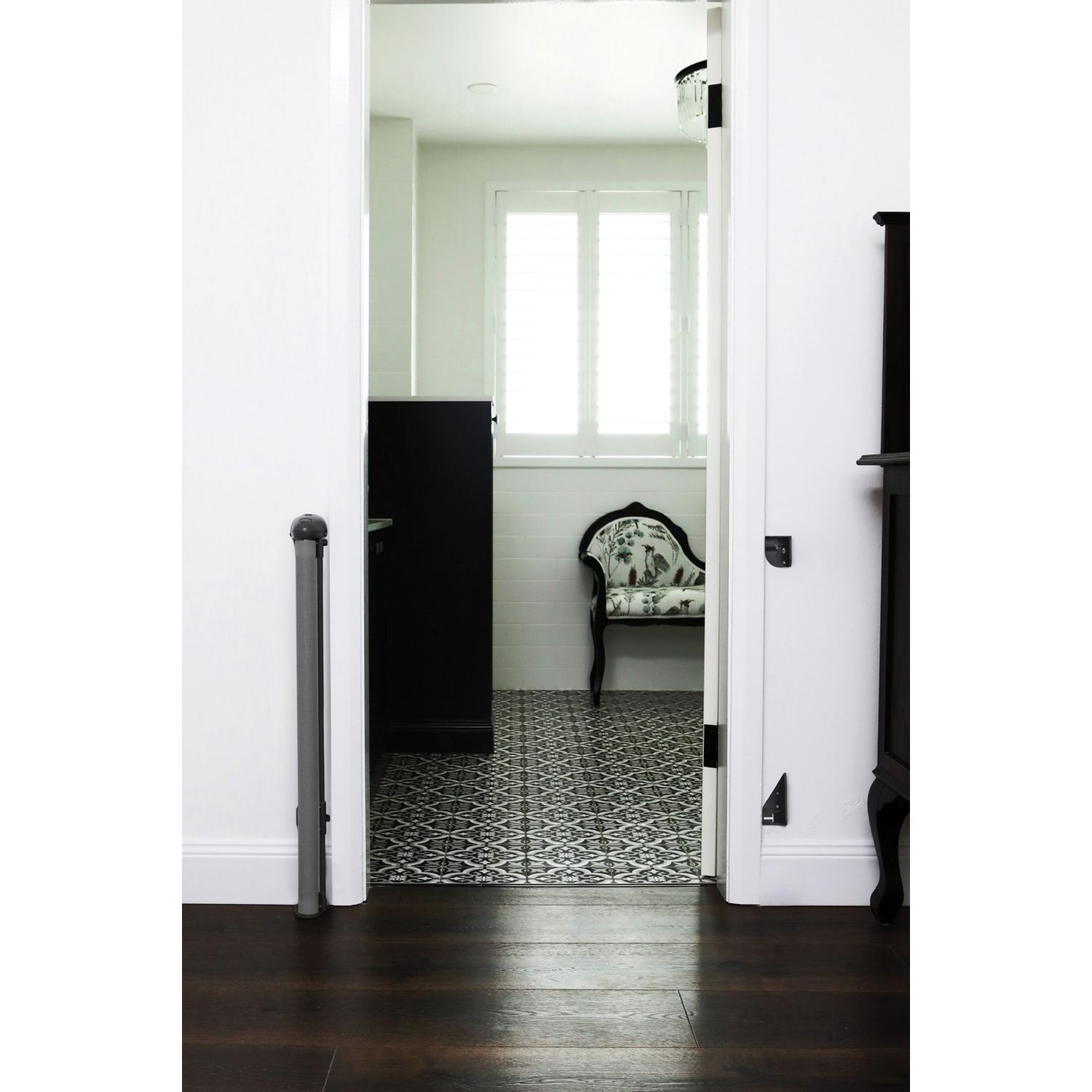 Dreambaby retractable gate grey fits 60-140cm, UK version