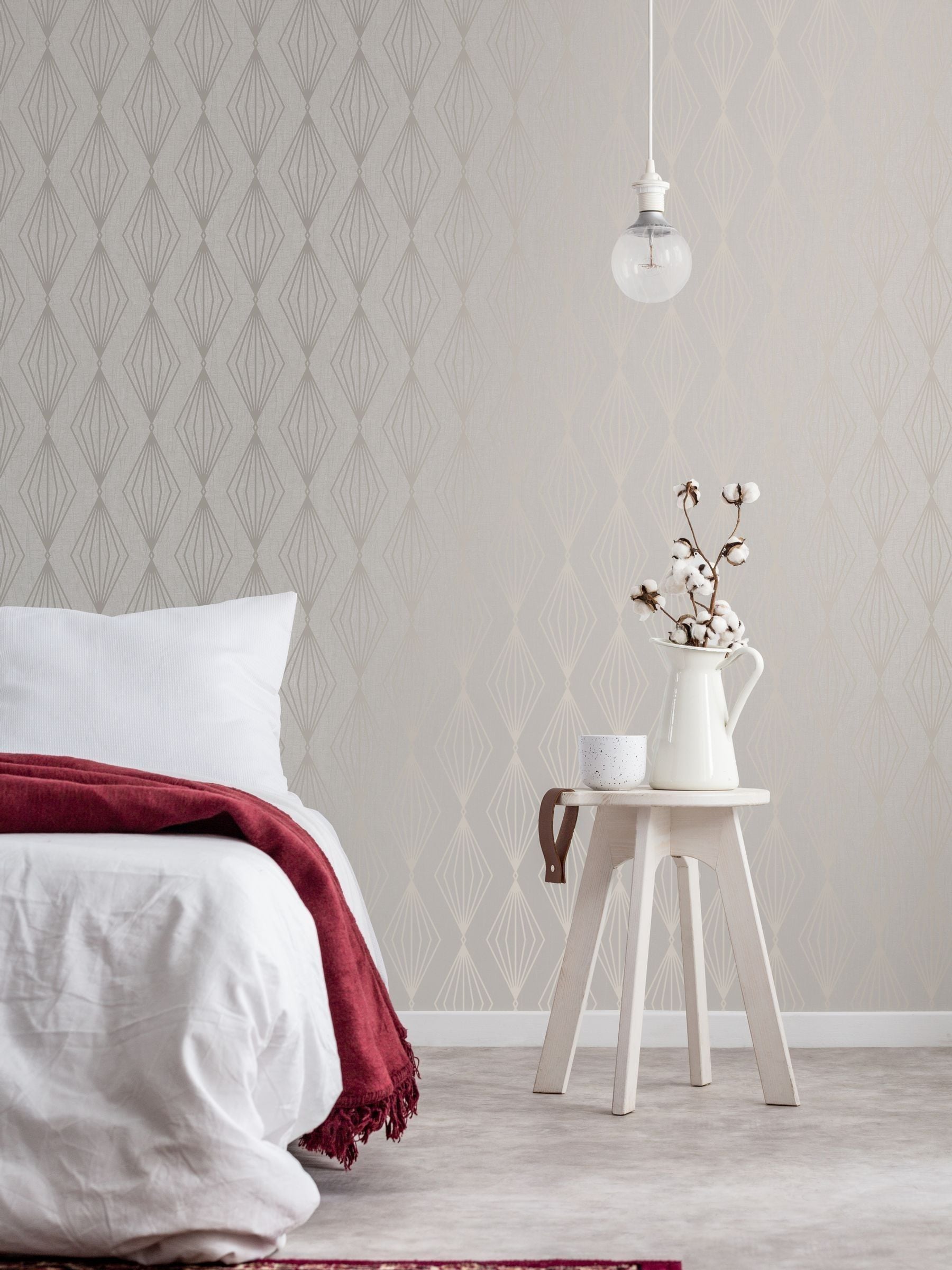 Art For The Home Pearl White Boutique Marquise Geo 10M Wallpaper