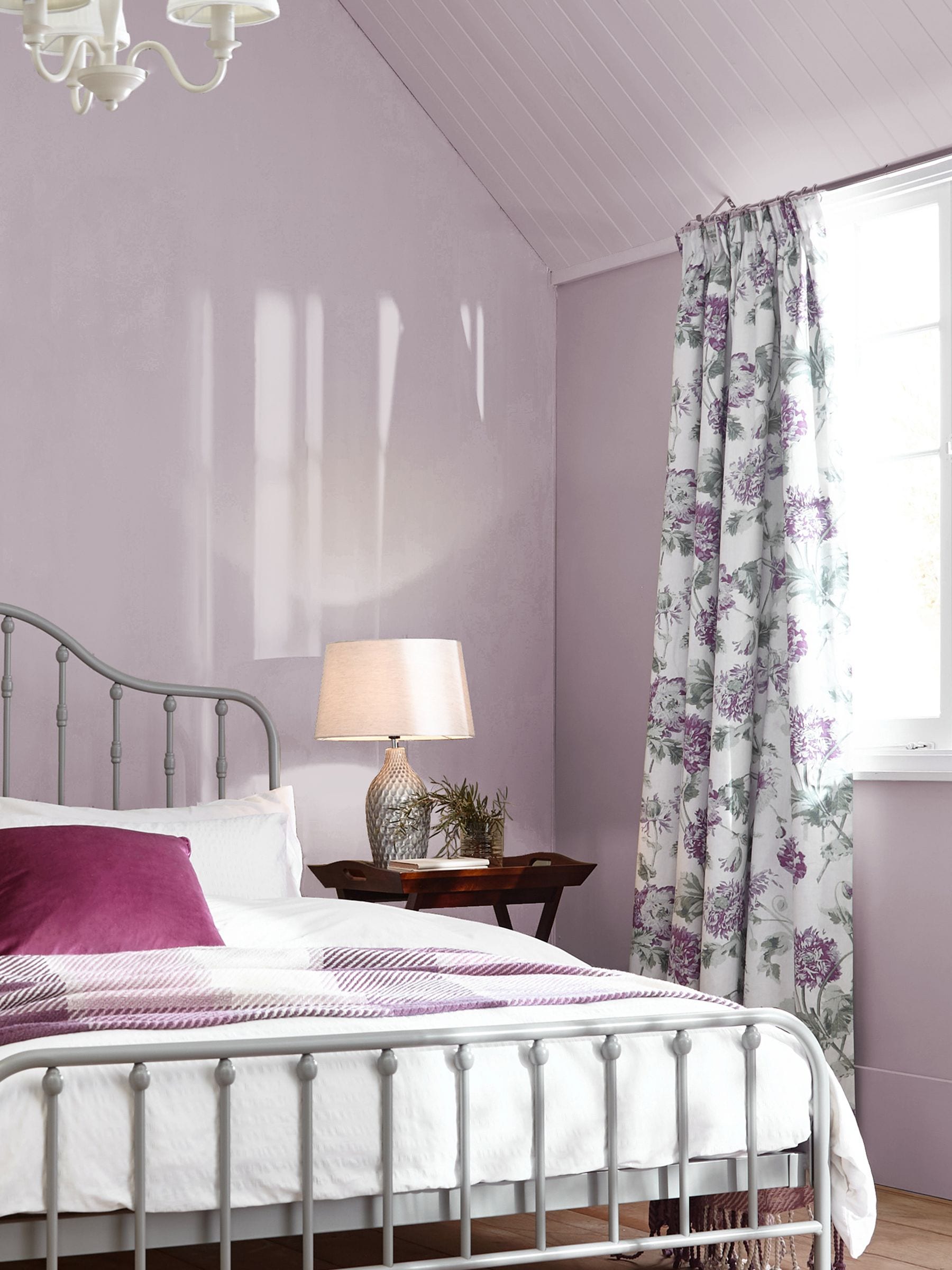 Laura Ashley Dove Grey White Matt Emulsion Paint 2.5L