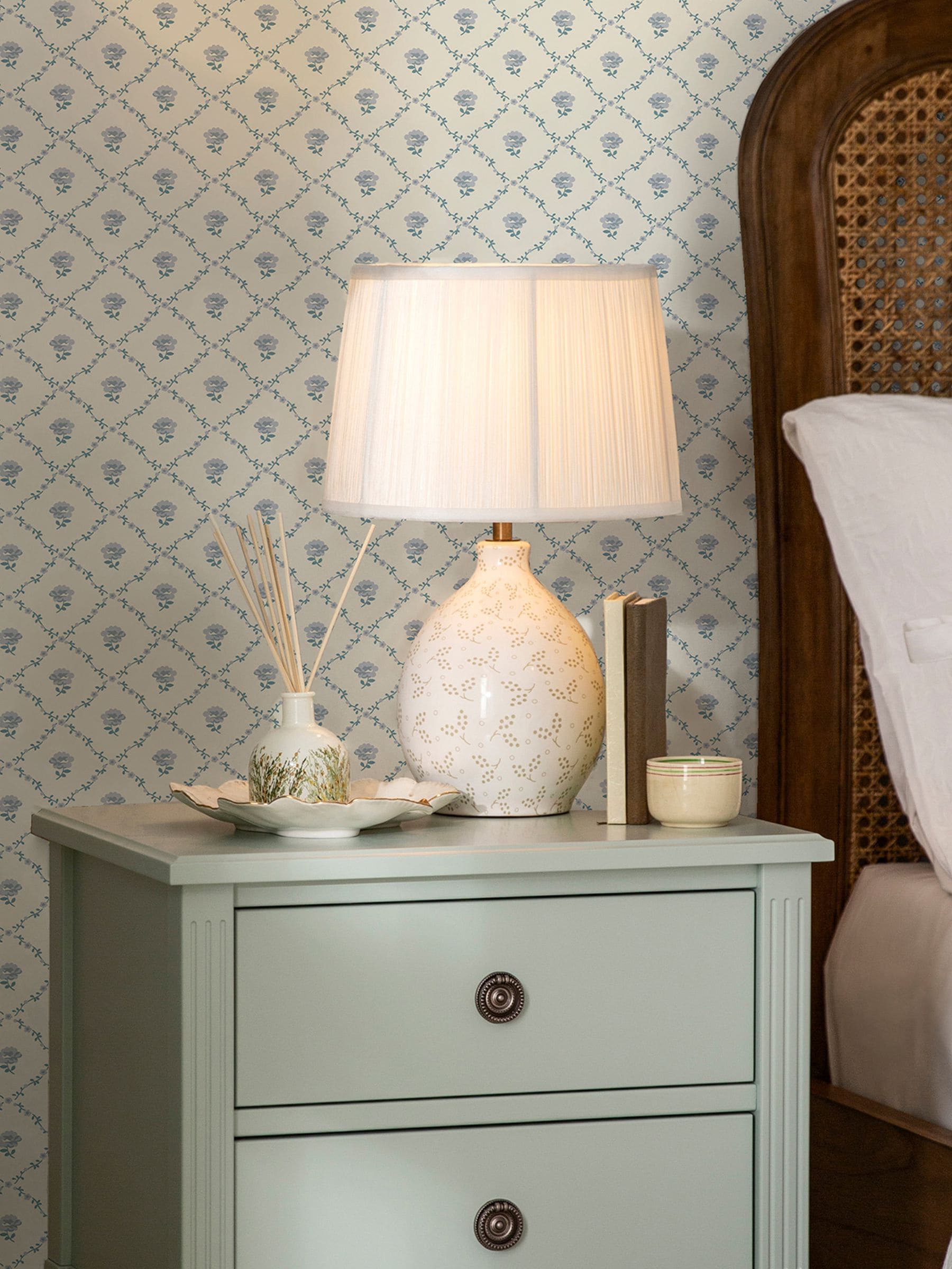 Laura Ashley Seaspray Blue Kate wallpaper 10M, imported from the UK
