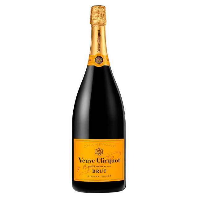 Veuve Clicquot Yellow Label Magnum Champagne NV   1.5L GOODS M&S   