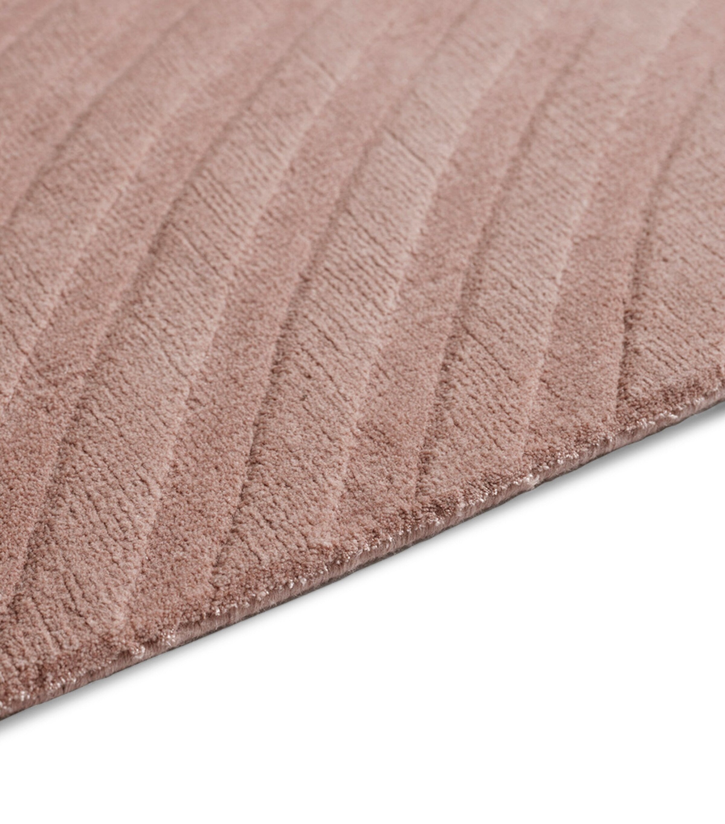 The Rug Company Sono Salmon rug 2.74m x 1.83m (British brand)
