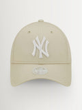 New Era cap Cream Dove New York Yankees 9FORTY (British brand)