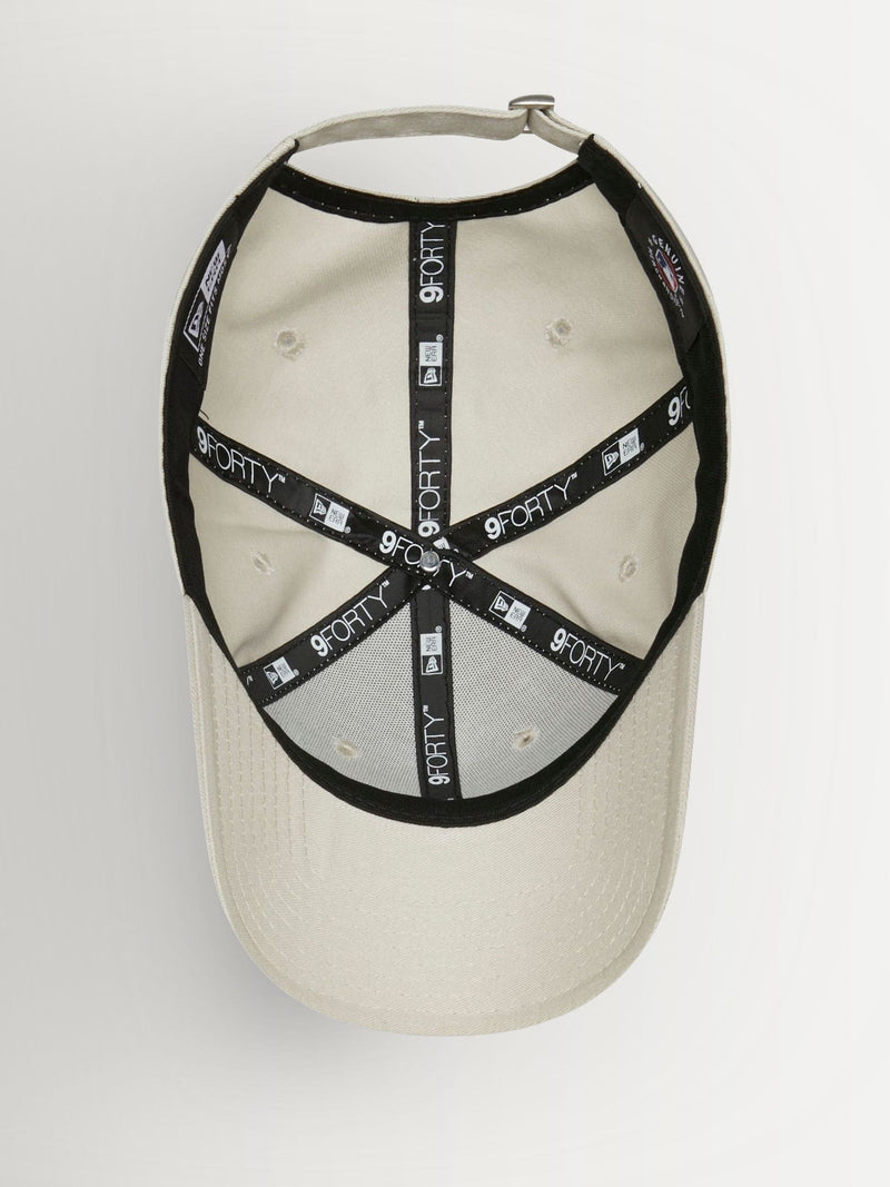 New Era cap Cream Dove New York Yankees 9FORTY (British brand)