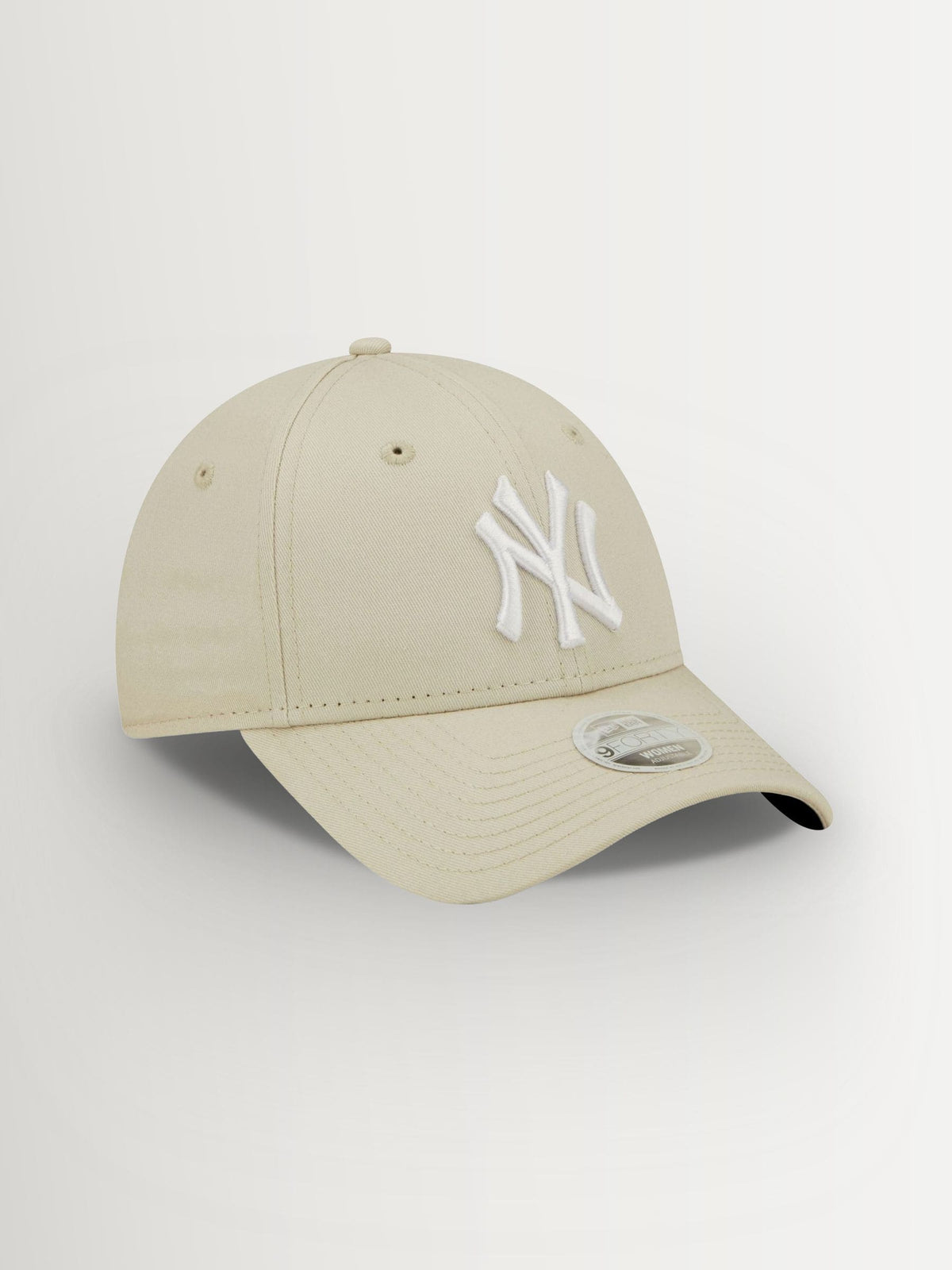 New Era cap Cream Dove New York Yankees 9FORTY (British brand)