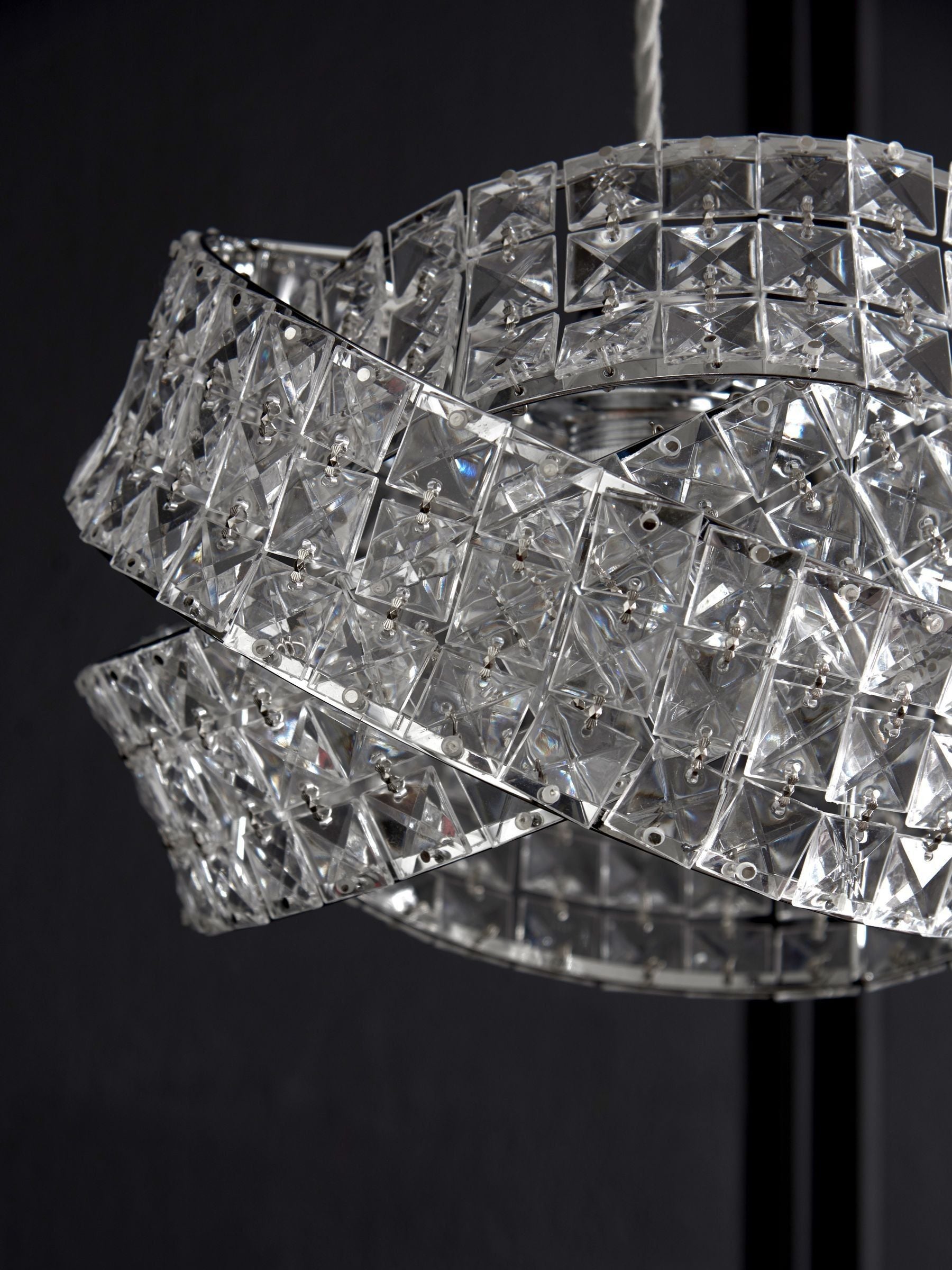 Clear Venetian easy fit lamp shade with acrylic beads - British product