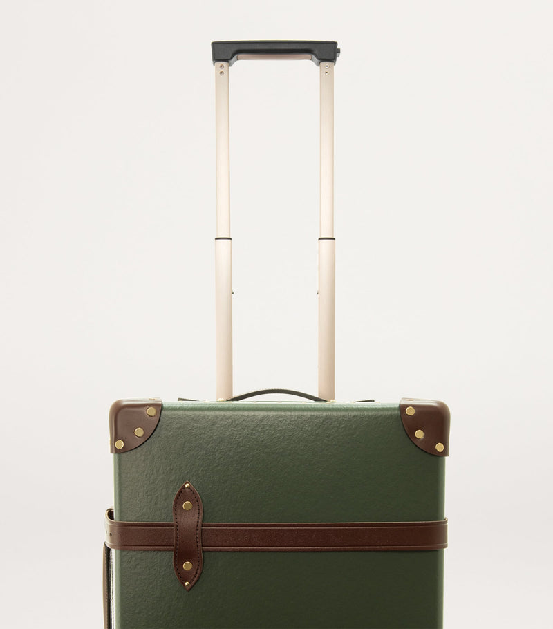 Globe-Trotter Centenary 4-Wheel Suitcase 56cm, UK version