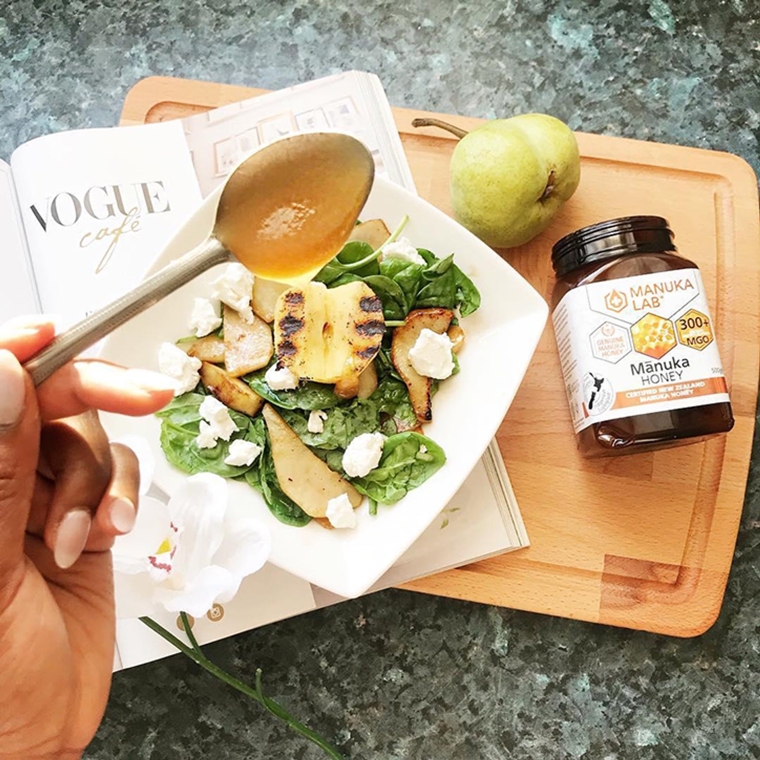 Manuka Lab Manuka Honey MGO 300 500g, imported from the UK