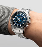 Jaeger-LeCoultre Polaris Mariner Memovox watch 42mm, imported from the UK