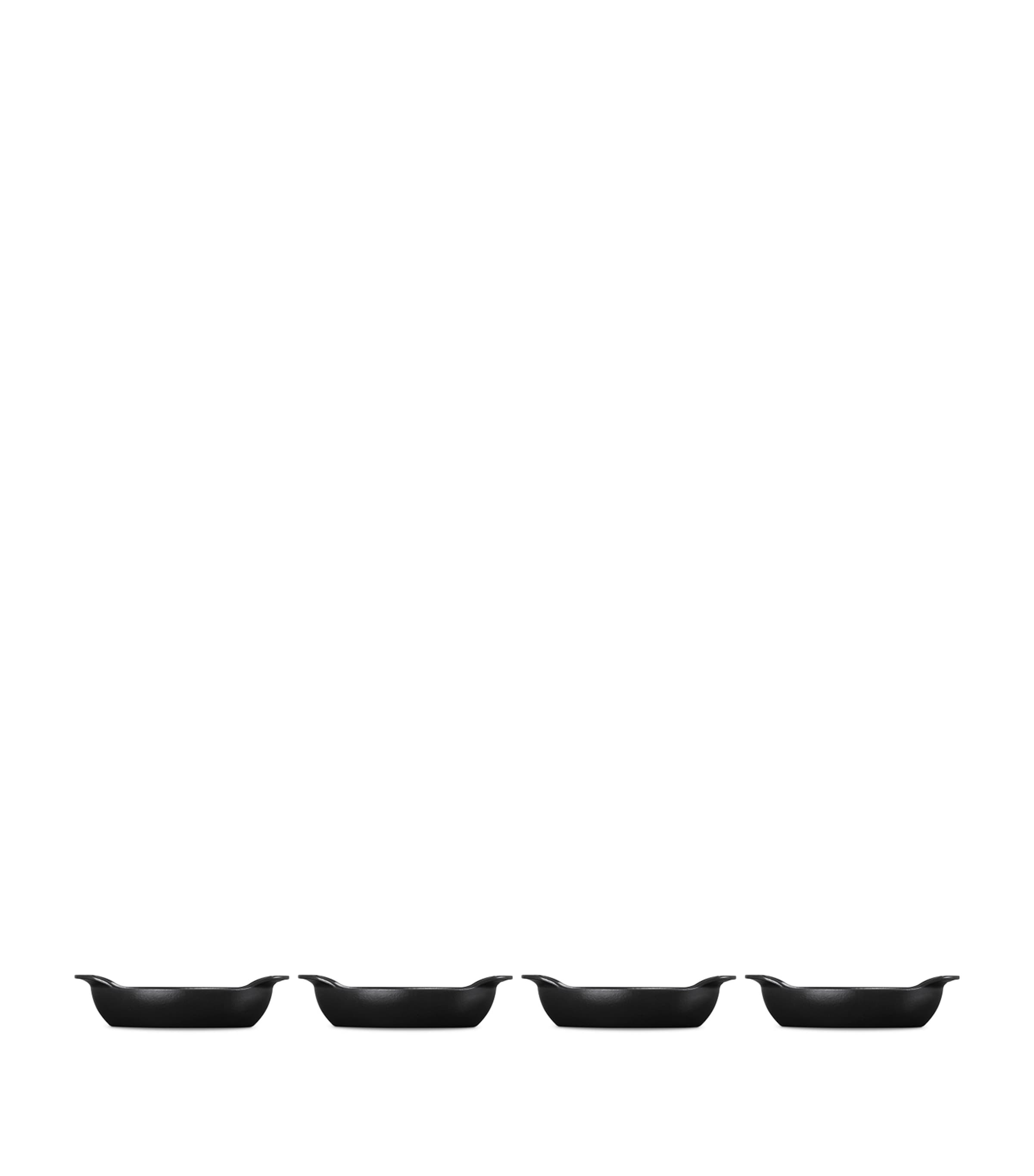 Le Creuset set of 4 mini bakers 15cm, imported from the UK