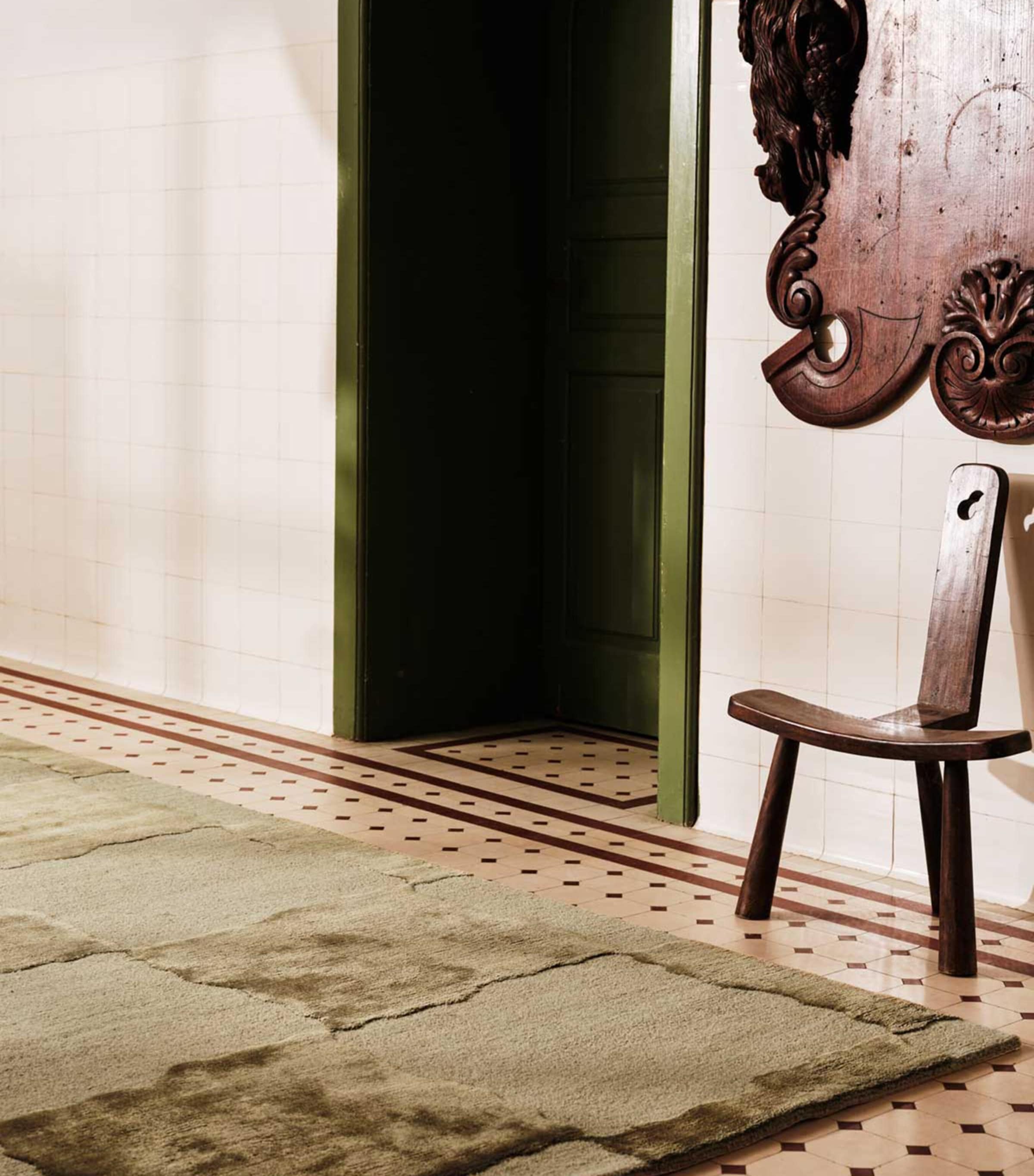 Rug Company Arwen Moss rug 2.44m x 3.05m, imported from the UK