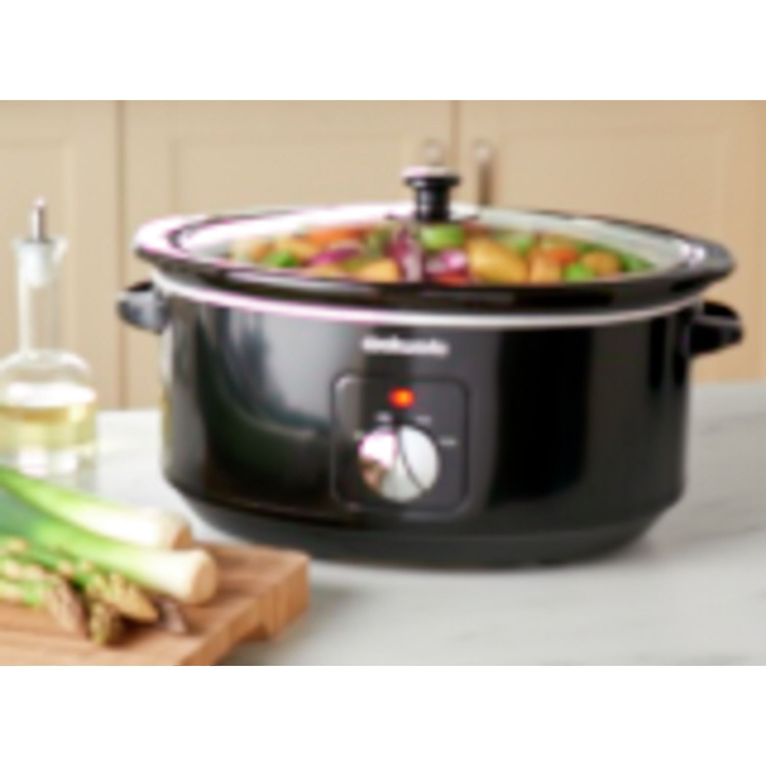 Cookworks 6.5L black slow cooker, imported from the UK